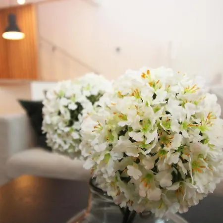Holiday home Nordic Host Luxury Apts - City Center Townhome With Terrace